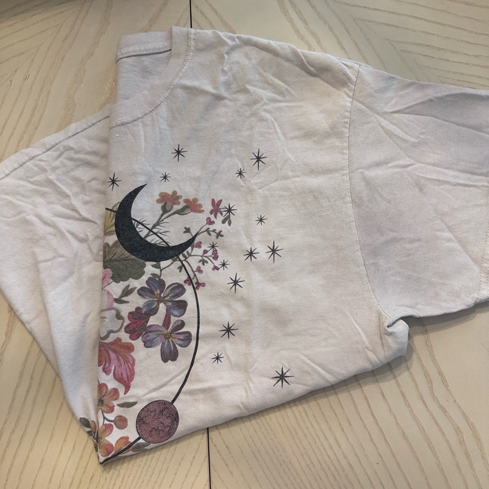 Urban outfitters graphic Tee